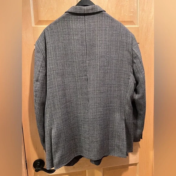 Tommy Hilfiger Classic Gray Plaid Men's Blazer, Sport Coat Jacket - Picture 3 of 16